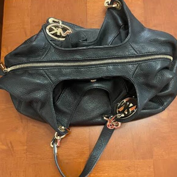 MICHAEL Michael Kors Large Fulton Shoulder Bag - Picture 4 of 8